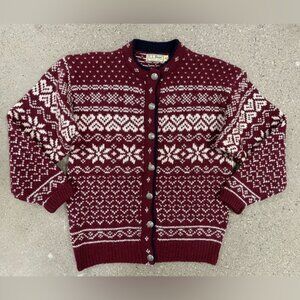 Vintage L.L. Bean Wool Fair Isle Hearts Snowflakes Knit Nordic Sweater - Medium